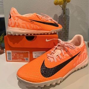 Nike Phantom Turf Cleats